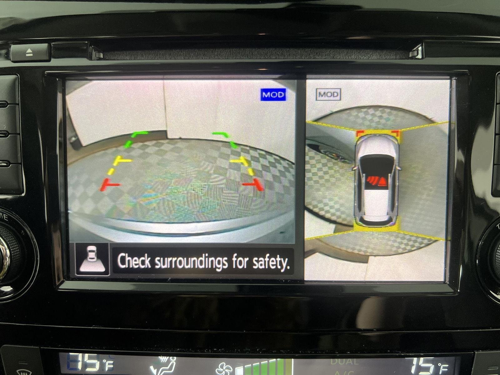 Used 2019 Gun Metallic Nissan SL image 4