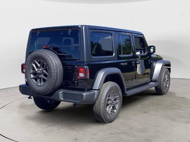 New 2026 Black Clearcoat Jeep 4-DOOR SPORT S image 6