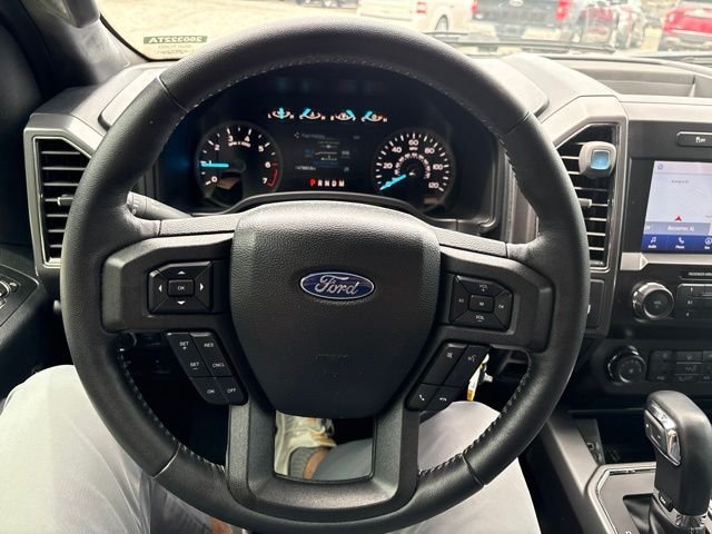 Used 2020 Gray Ford XLT image 9