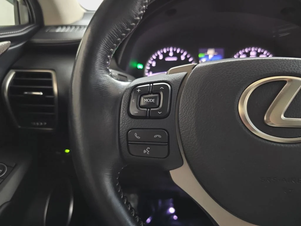 Used 2015 Obsidian Lexus 200t image 20