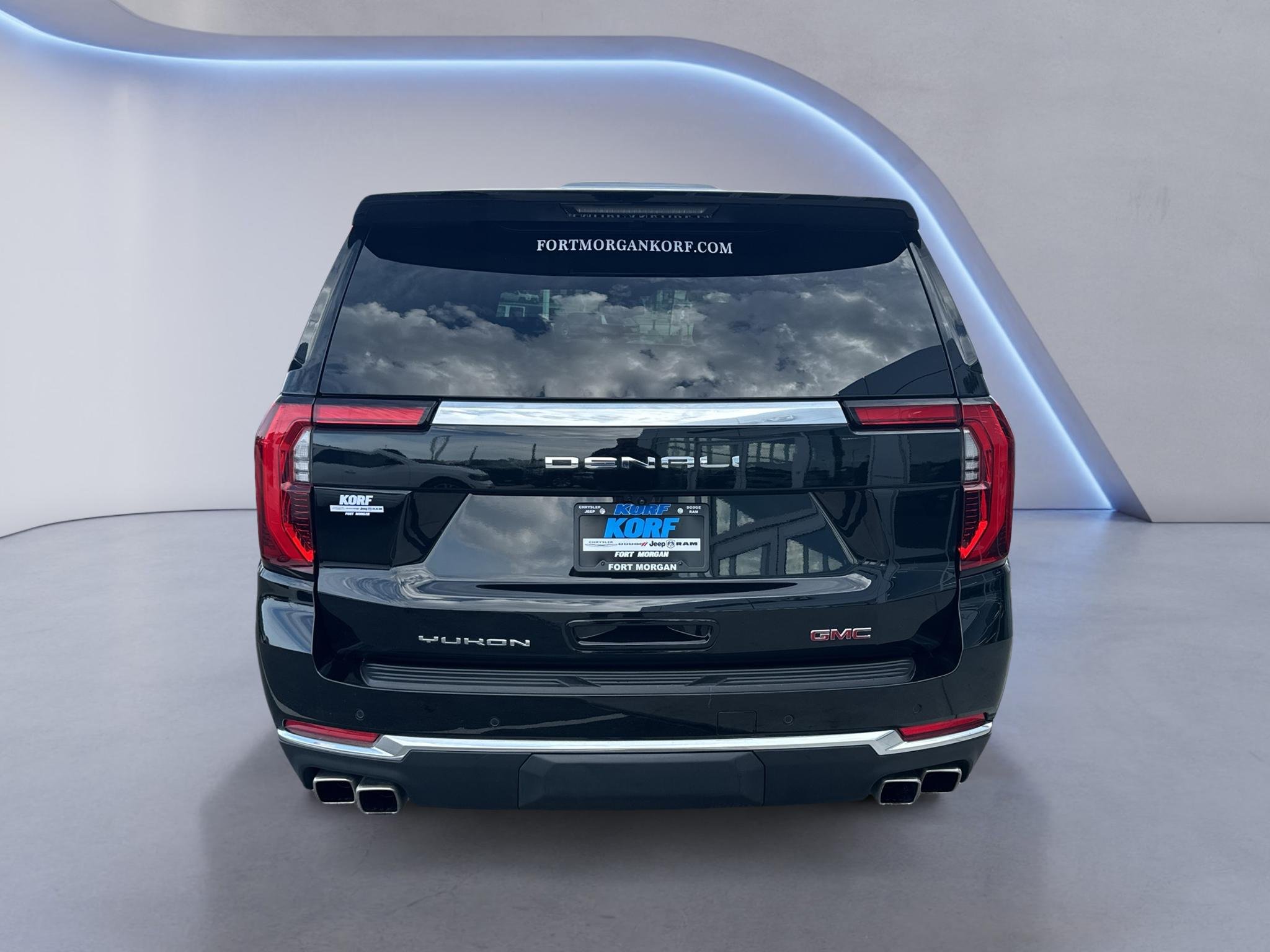 Used 2025 Onyx Black GMC Denali image 4