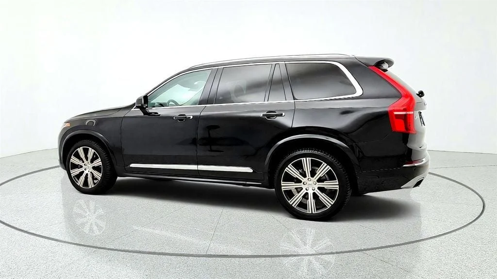 Used 2020 Onyx Black Metallic Volvo T6 AWD Inscription 6 Seater w/ Advanced Pkg image 7