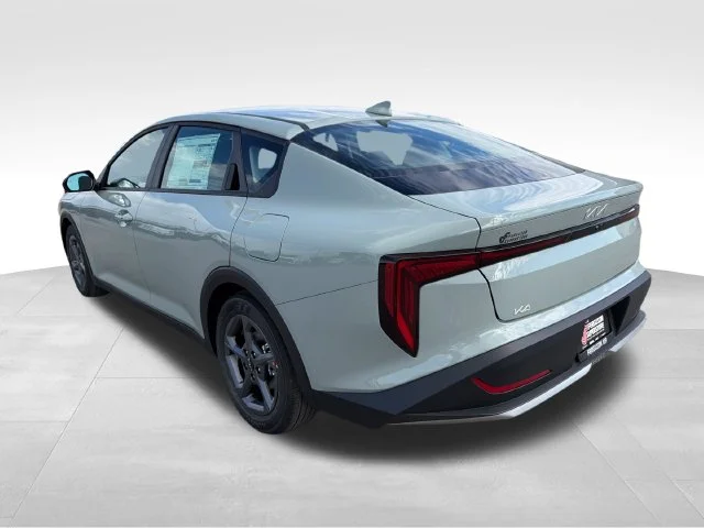 New 2027 Morning Haze Kia LXS image 5