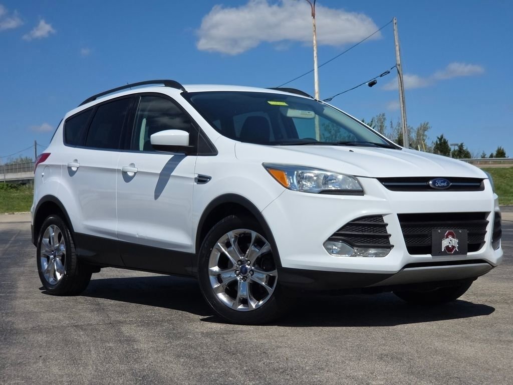Used 2016 Ford Escape SE with VIN 1FMCU9GX1GUB56135 for sale in Miamisburg, OH