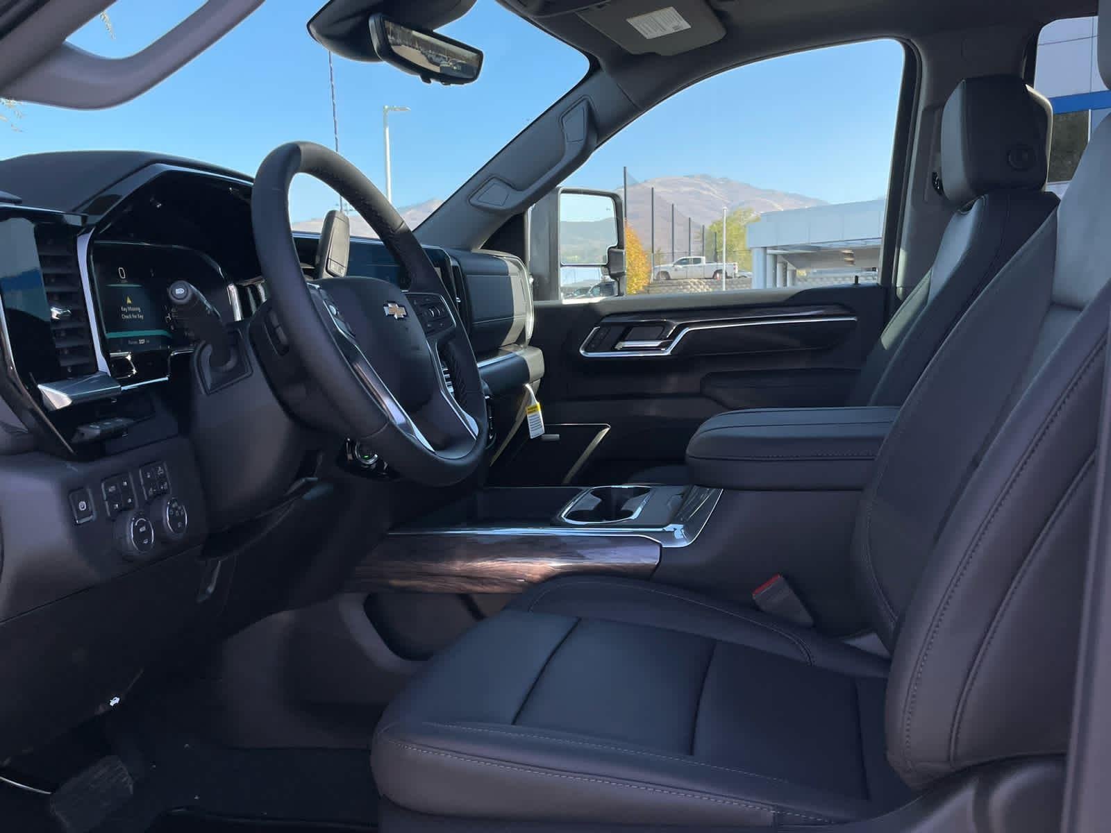 2026 Chevrolet Silverado 3500 HD LTZ - Photo 25