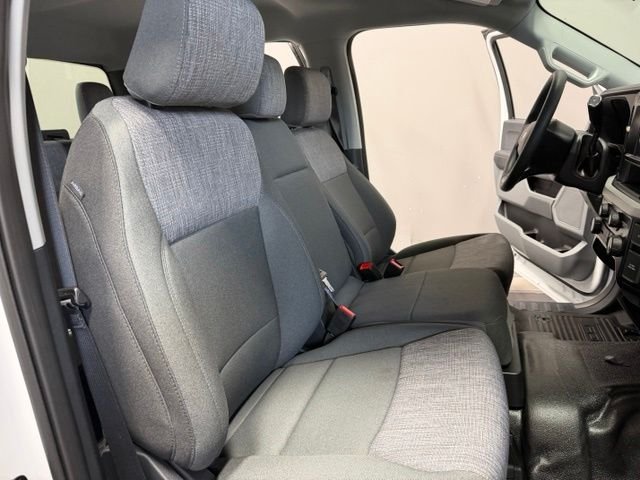 New 2026 Oxford White Ford F-250® XLT image 24