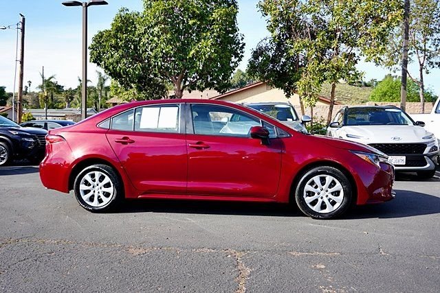 Used 2026  Toyota LE image 6