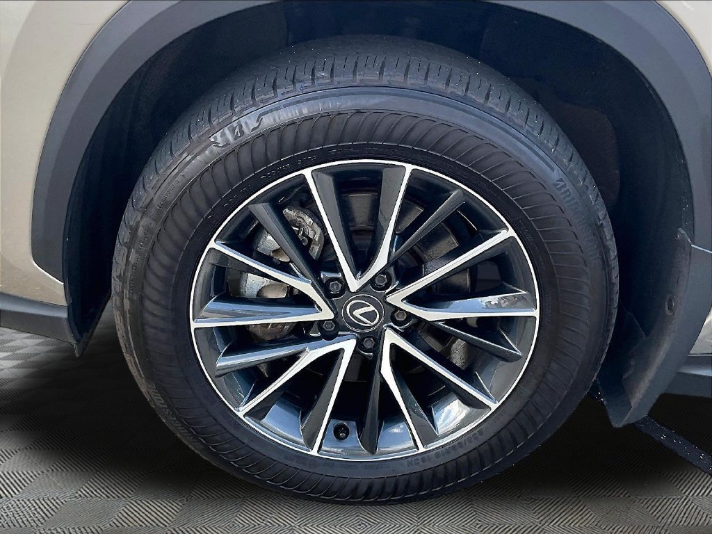 Used 2024 Silver Lexus 350 Premium image 7