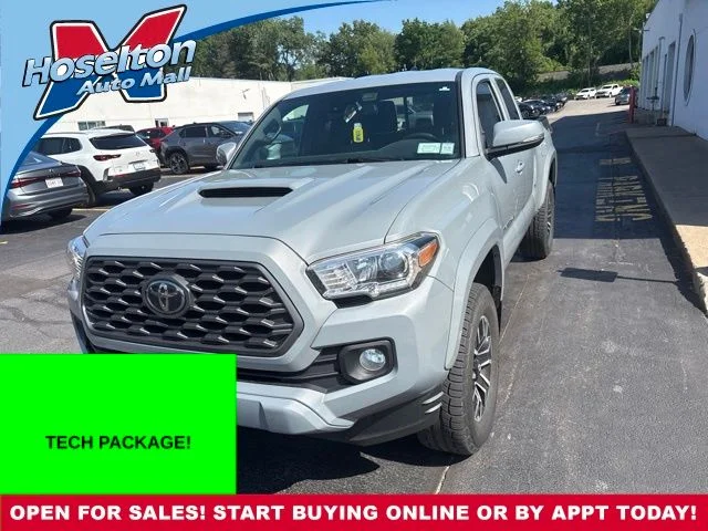 Used 2021  Toyota TRD Sport image 1