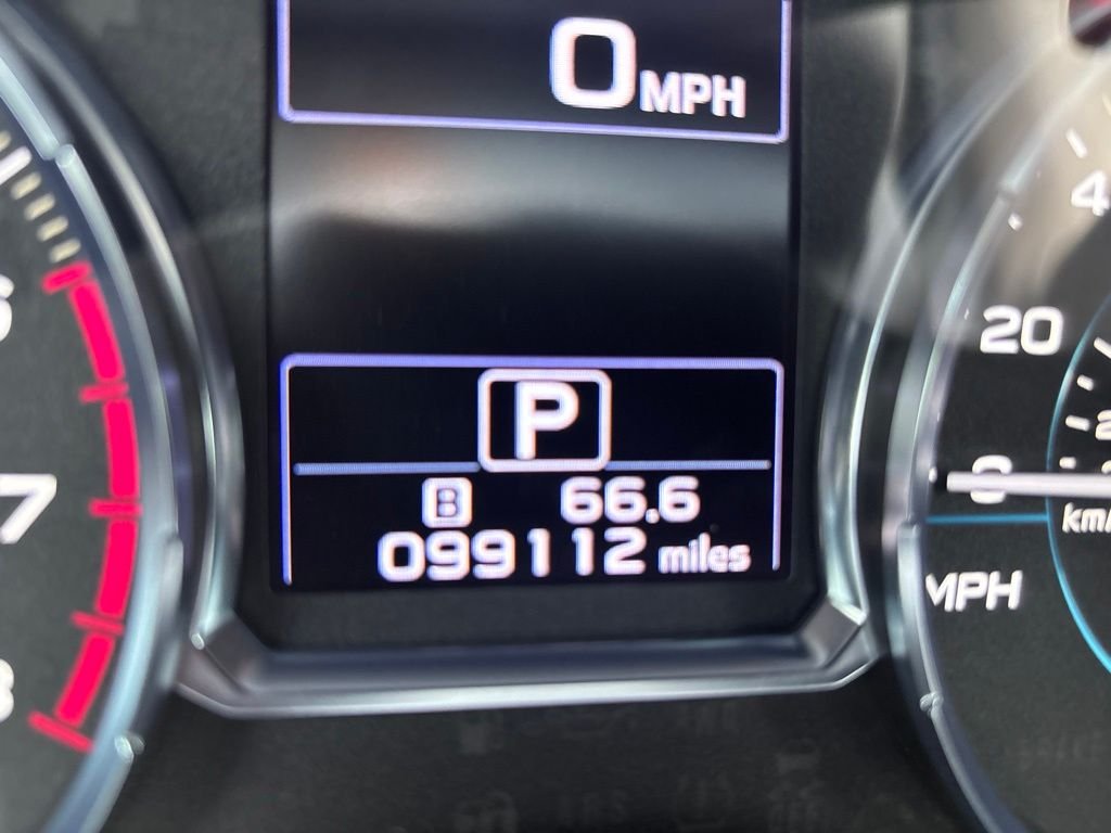 Used 2018 Crystal White Pearl Subaru 2.5i Limited image 16