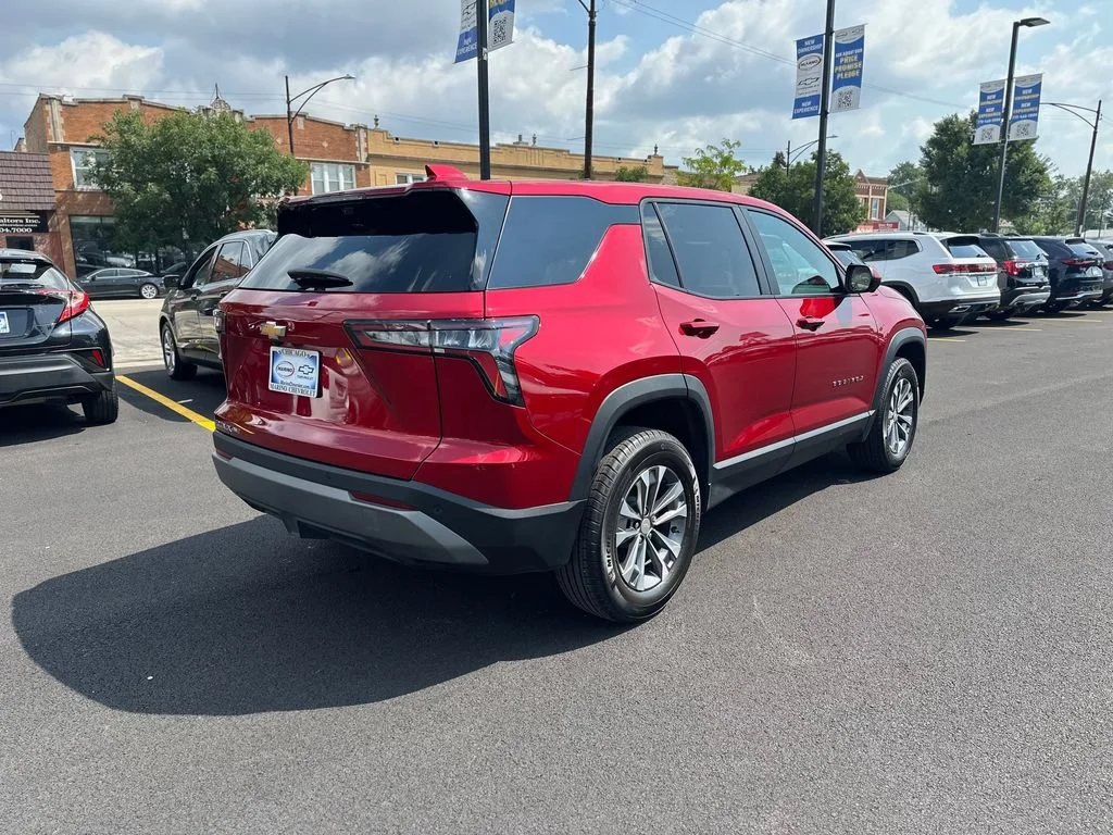 Used 2025 Radiant Red Tintcoat Chevrolet LT image 3