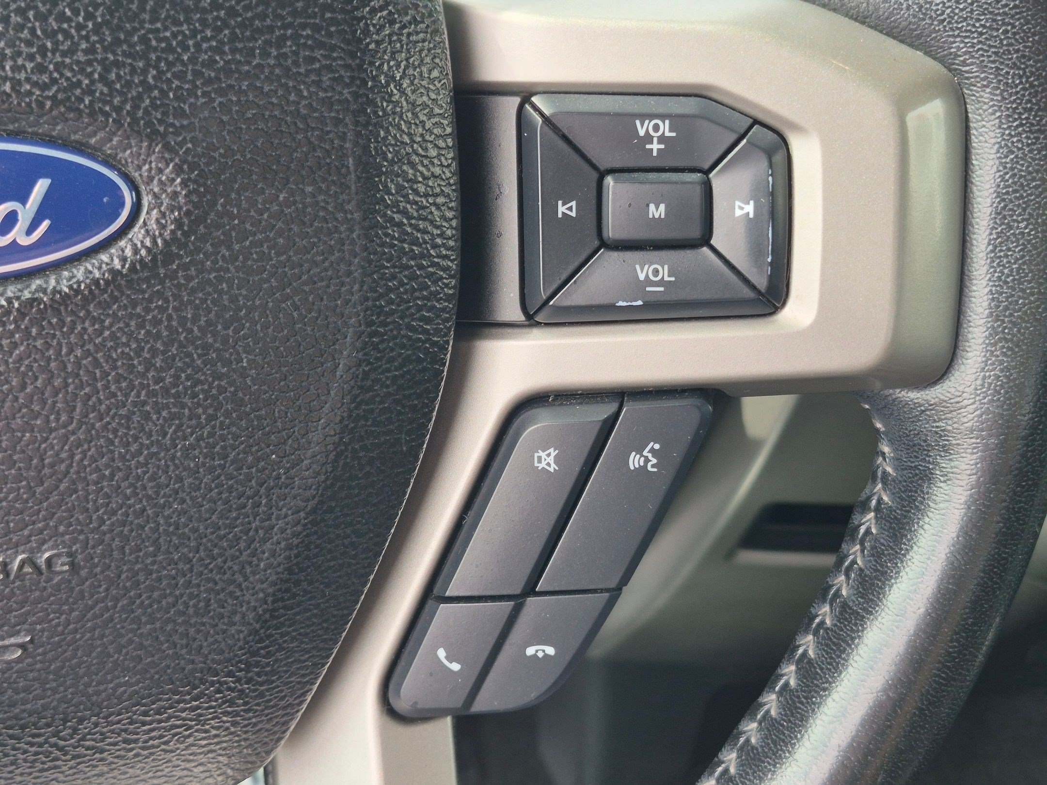 Used 2017 Gray Ford XL image 16