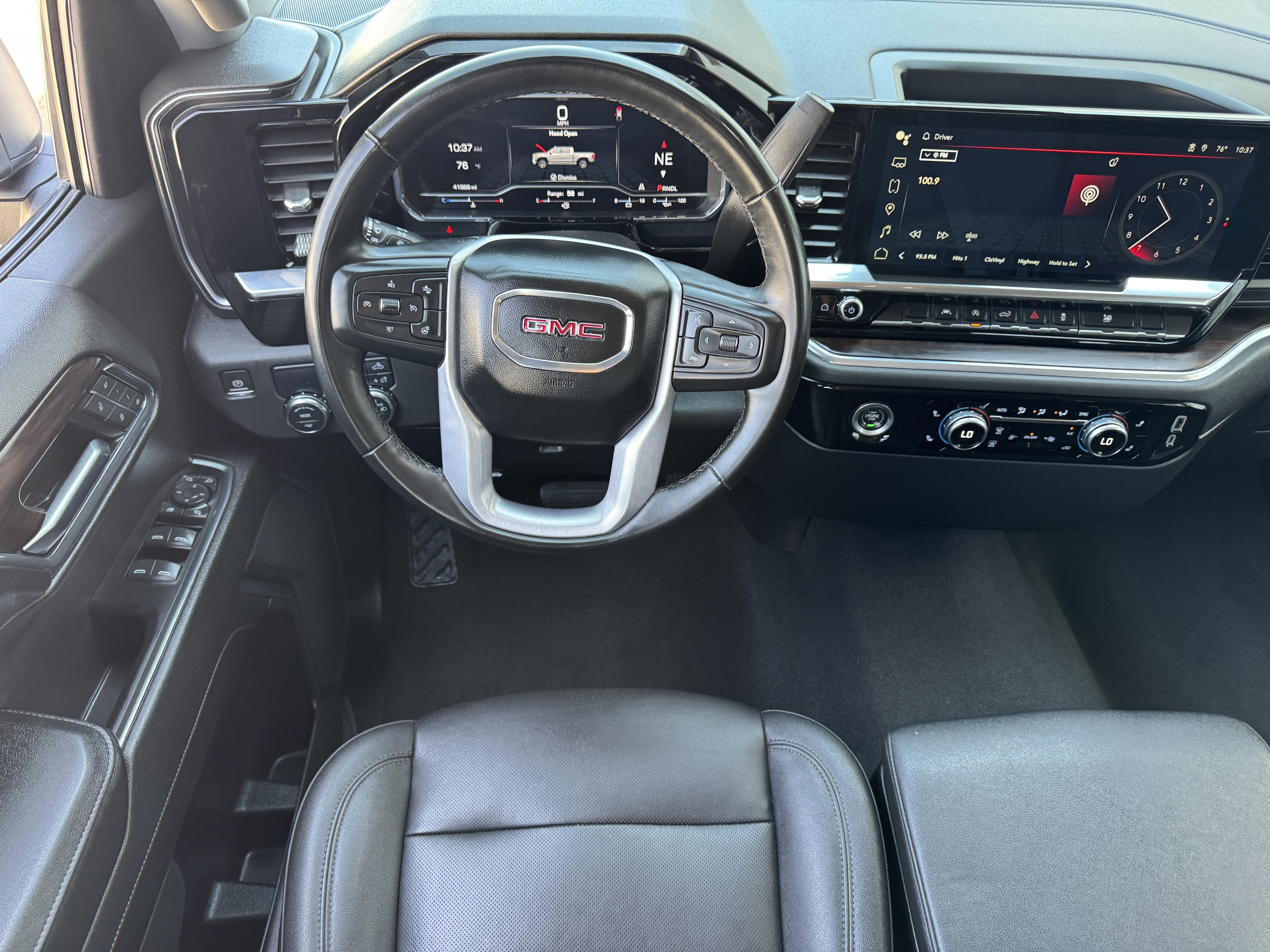 2024 GMC Sierra 1500 SLT - Photo 18