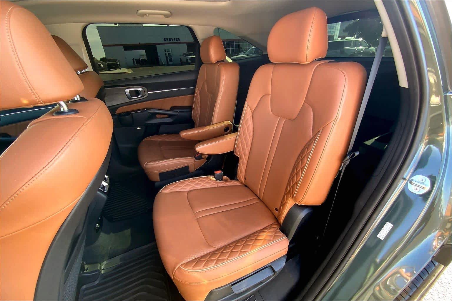 Used 2023 Aruba Green Kia X-Line SX Prestige image 21