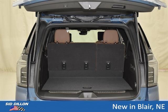 2026 Chevrolet Suburban High Country - Photo 15