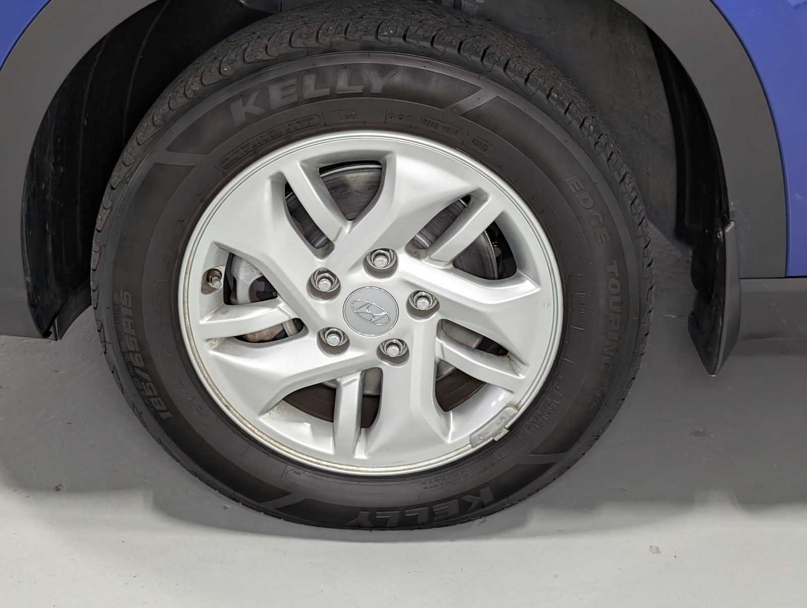 Used 2023 Intense Blue Hyundai SE image 3
