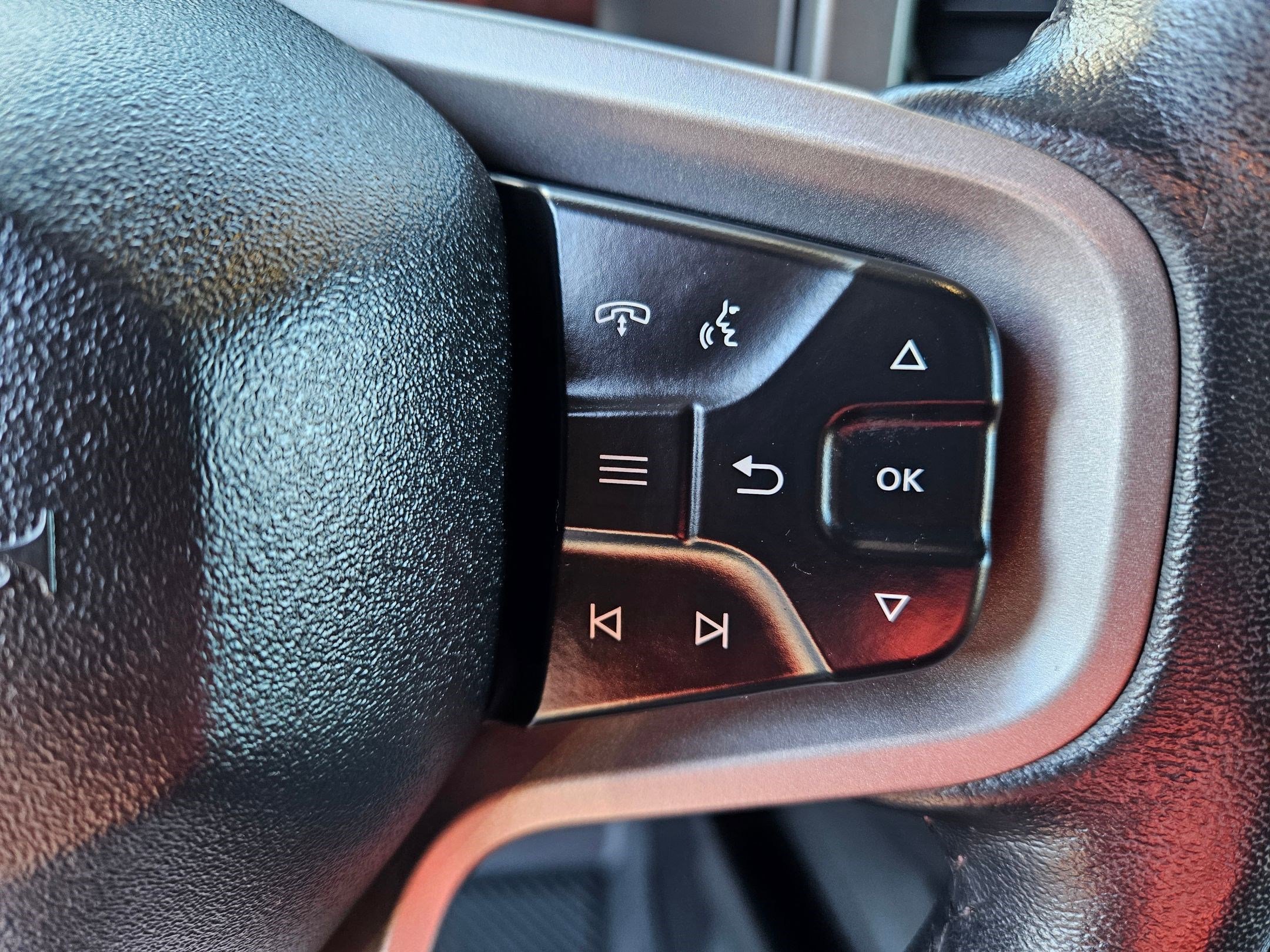 Used 2024 Cactus Ford Badlands image 18