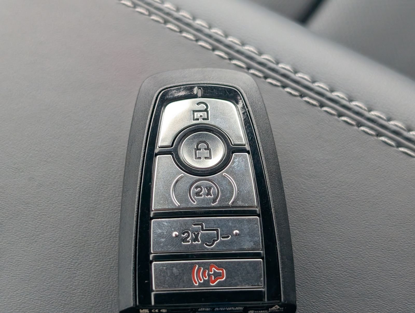 New 2026 Carbonized Gray Metallic Ford Platinum image 35