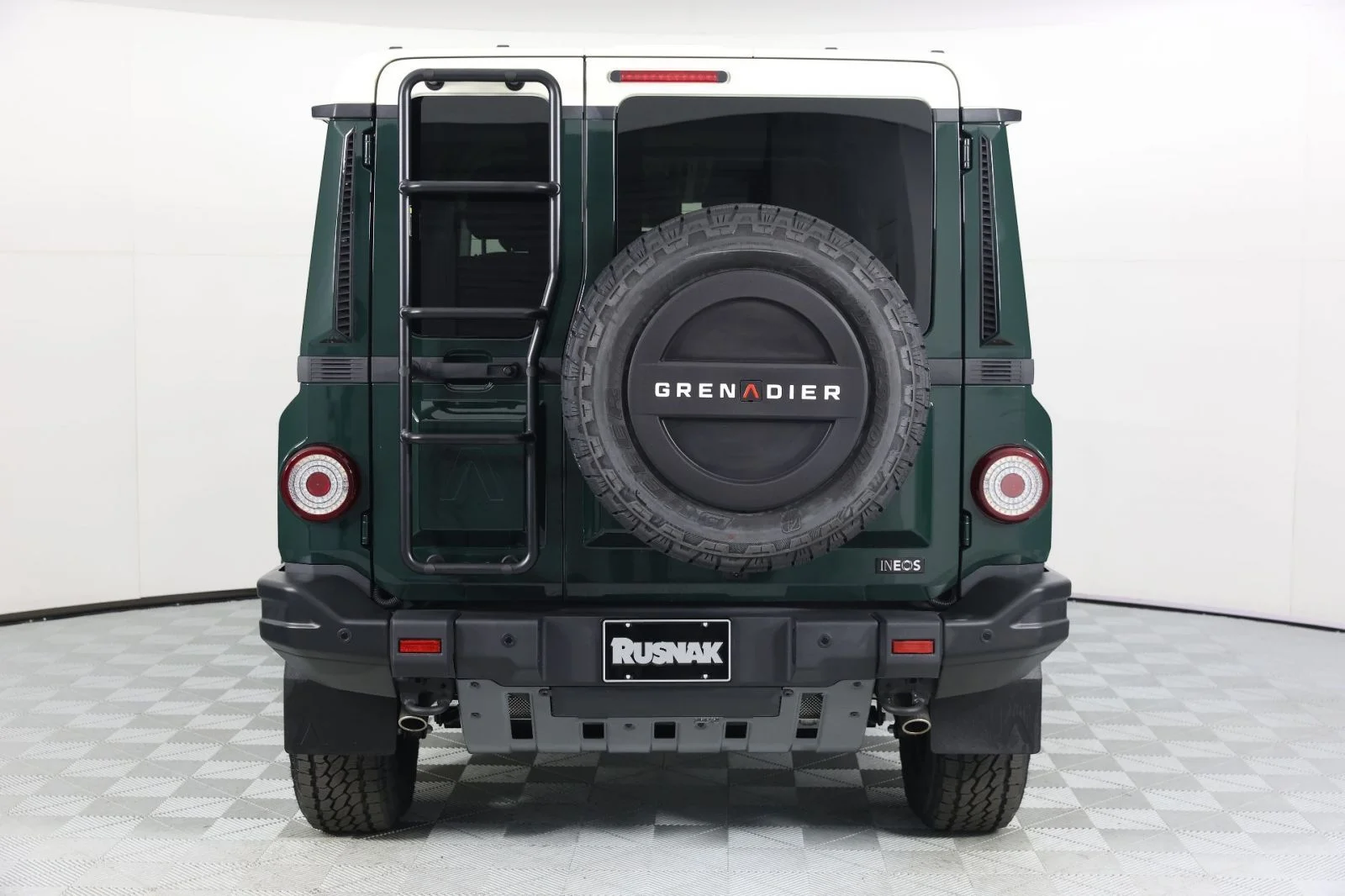 New 2026 Sela Green INEOS Fieldmaster Edition image 5