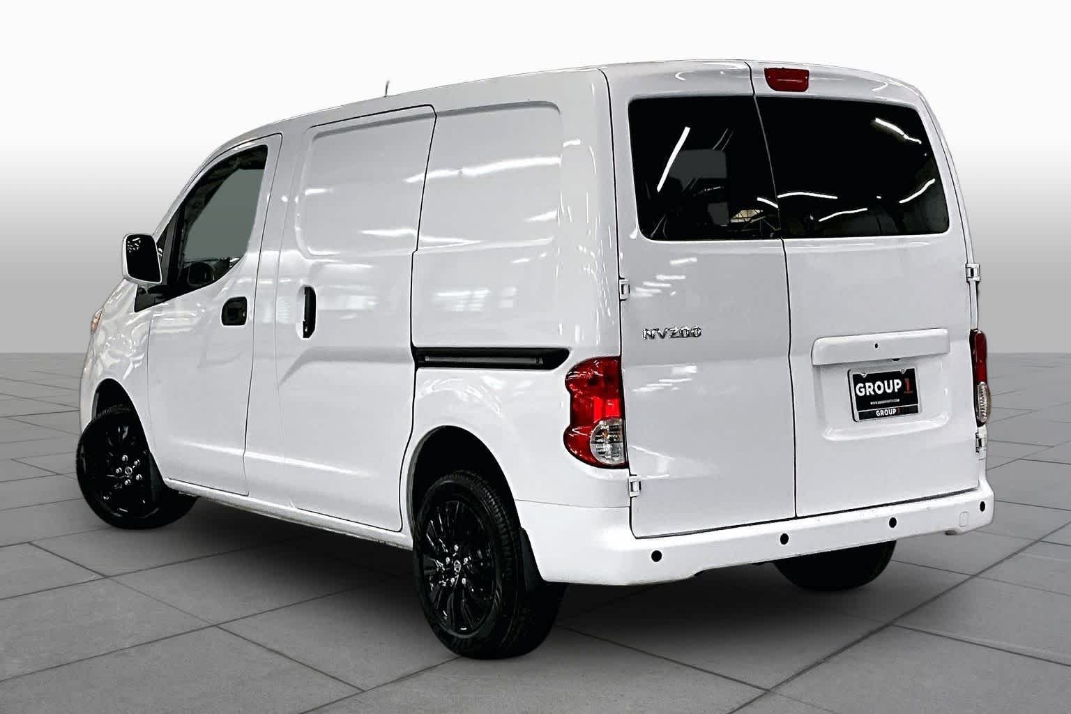 Used 2021 Fresh Powder Nissan SV image 11