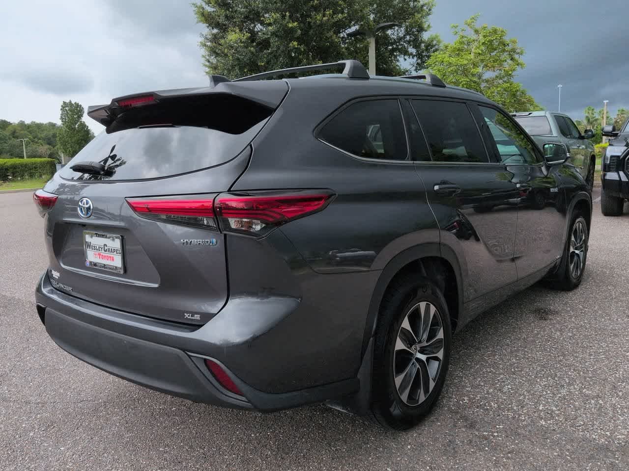 Certified Used 2021 Magnetic Gray Metallic Toyota Hybrid XLE image 6