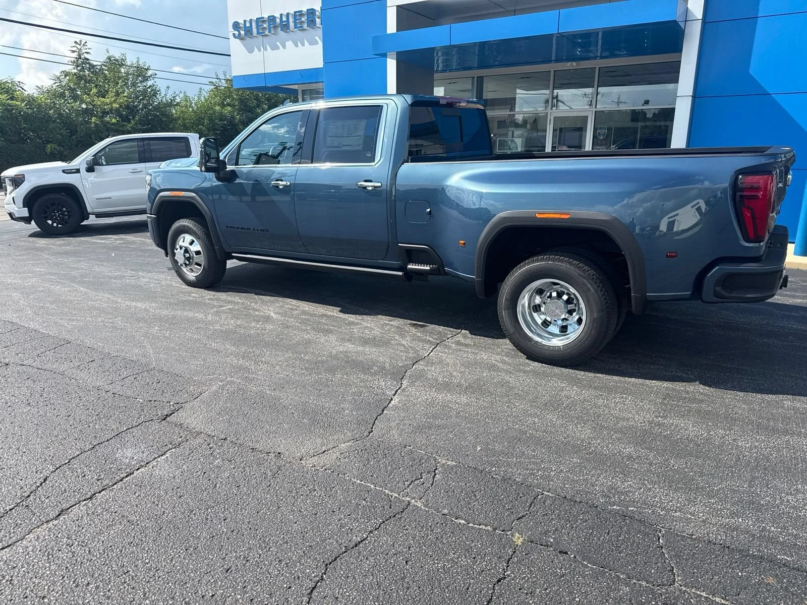 New 2026 Downpour Metallic GMC Denali Ultimate DRW image 5