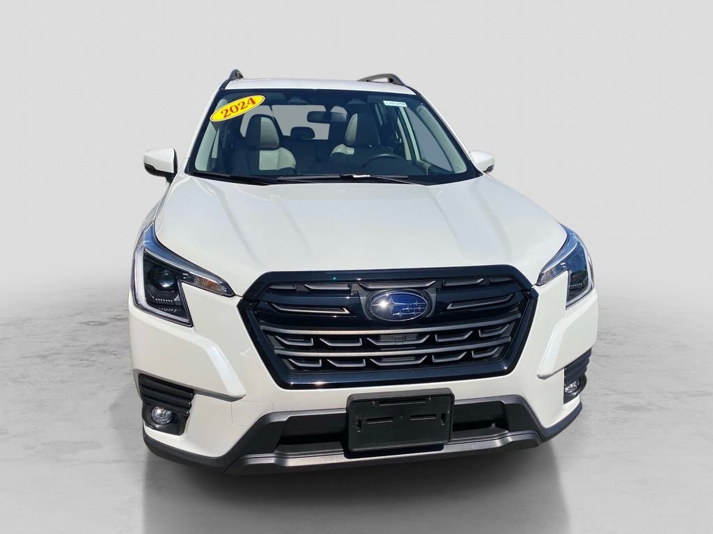 Used 2024 White Subaru Limited image 11