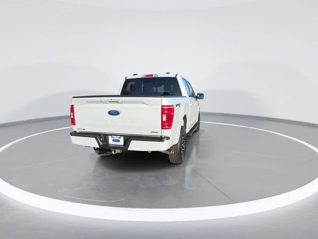 Used 2022 White Ford XLT image 8