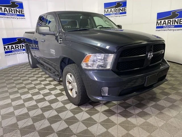 2019 RAM 1500 Classic Express 4x4 Quad Cab 6'4's photo