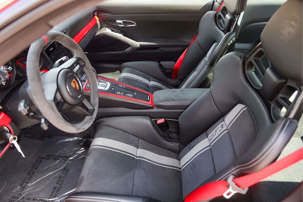 Used 2018 Red Porsche GT3 image 12