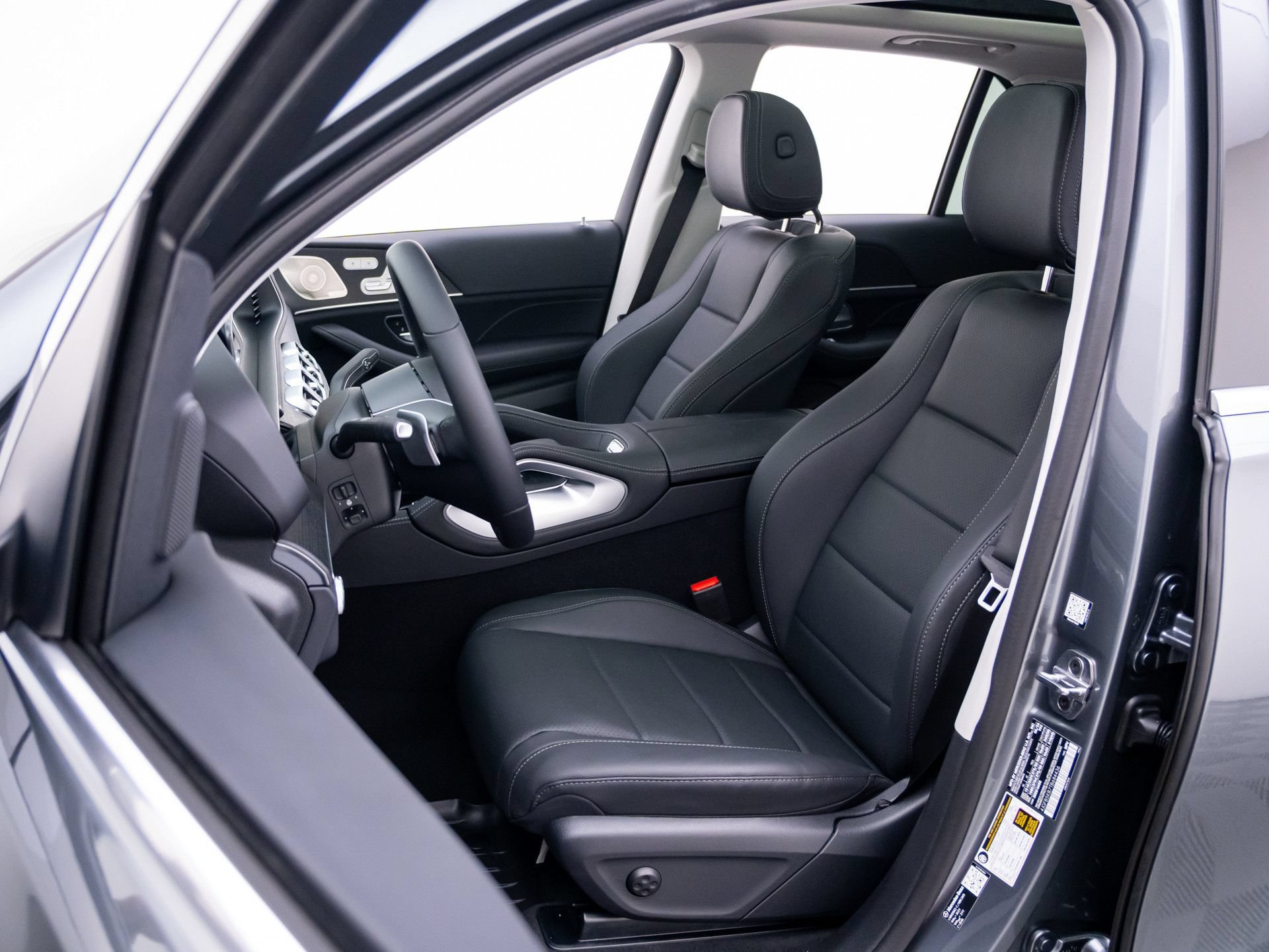 New 2026 Selenite Grey Metallic Mercedes-Benz GLE 450 image 58