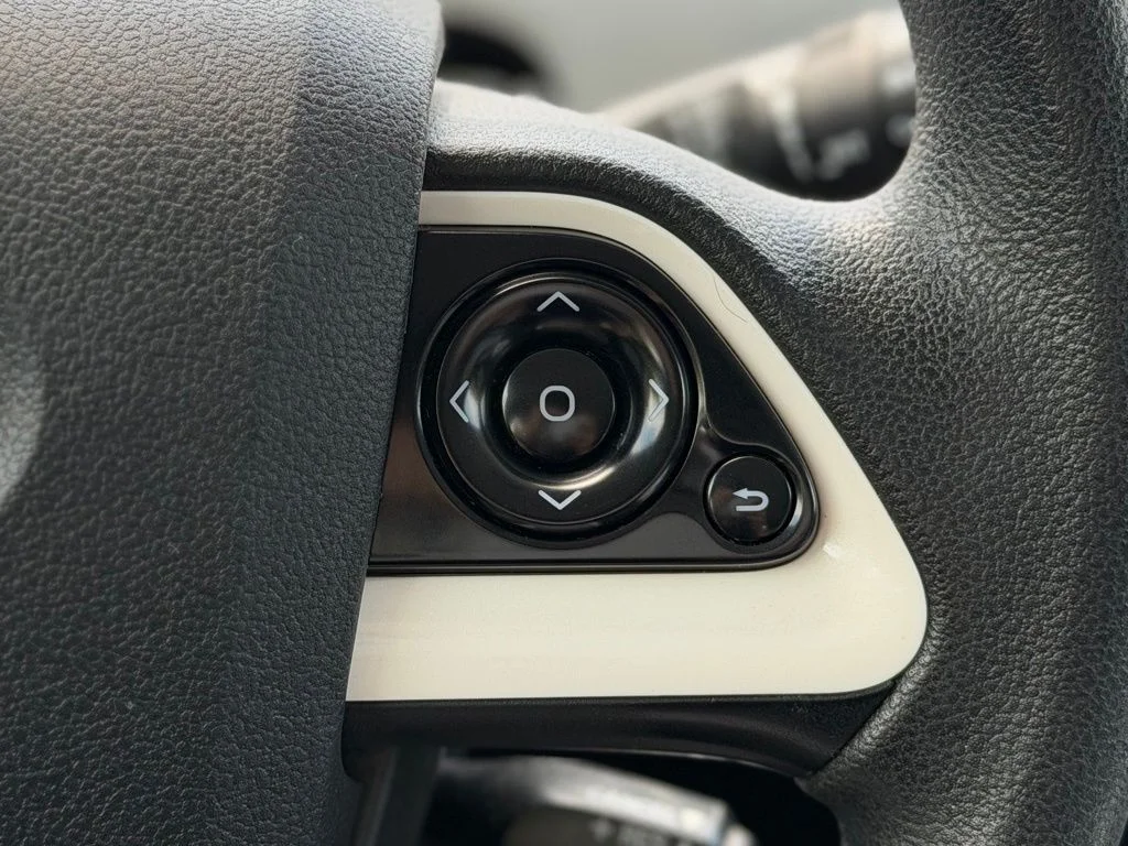 Used 2016 Beige Toyota Two image 9