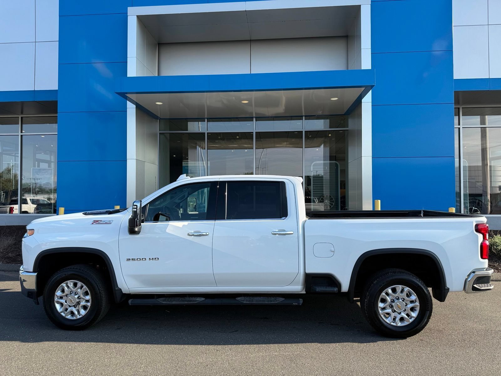 Used 2023 SUMMIT WHITE Chevrolet LTZ image 11