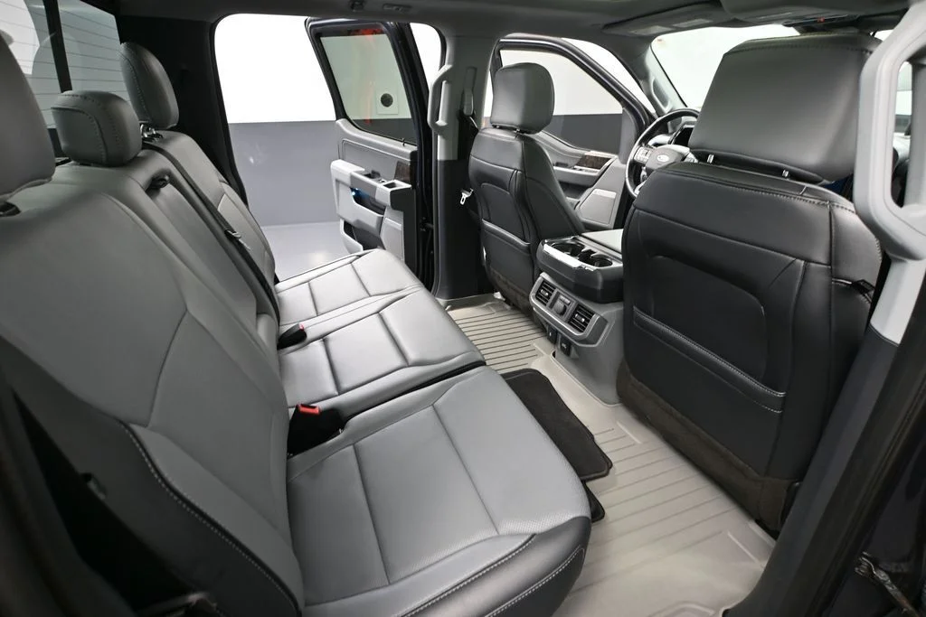 Used 2021 Blue Ford Lariat image 39