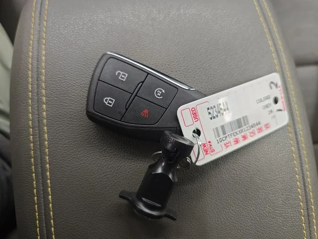 Used 2024 Black Chevrolet ZR2 image 31
