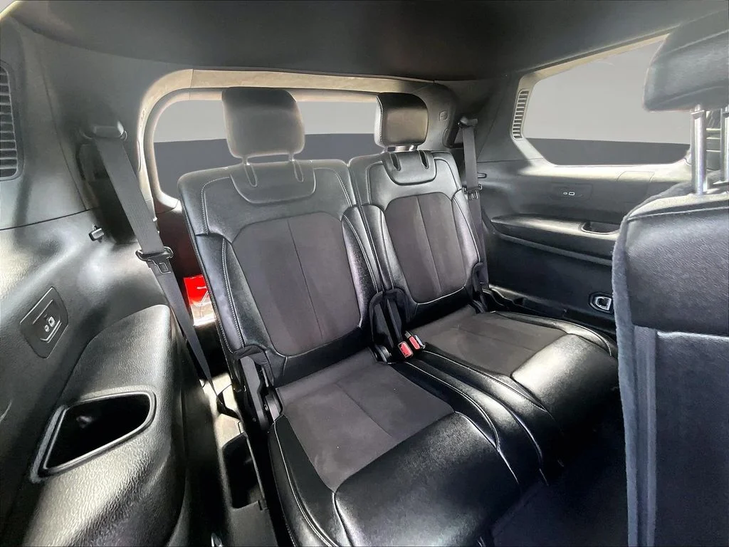Certified Used 2023 White Jeep Altitude image 30