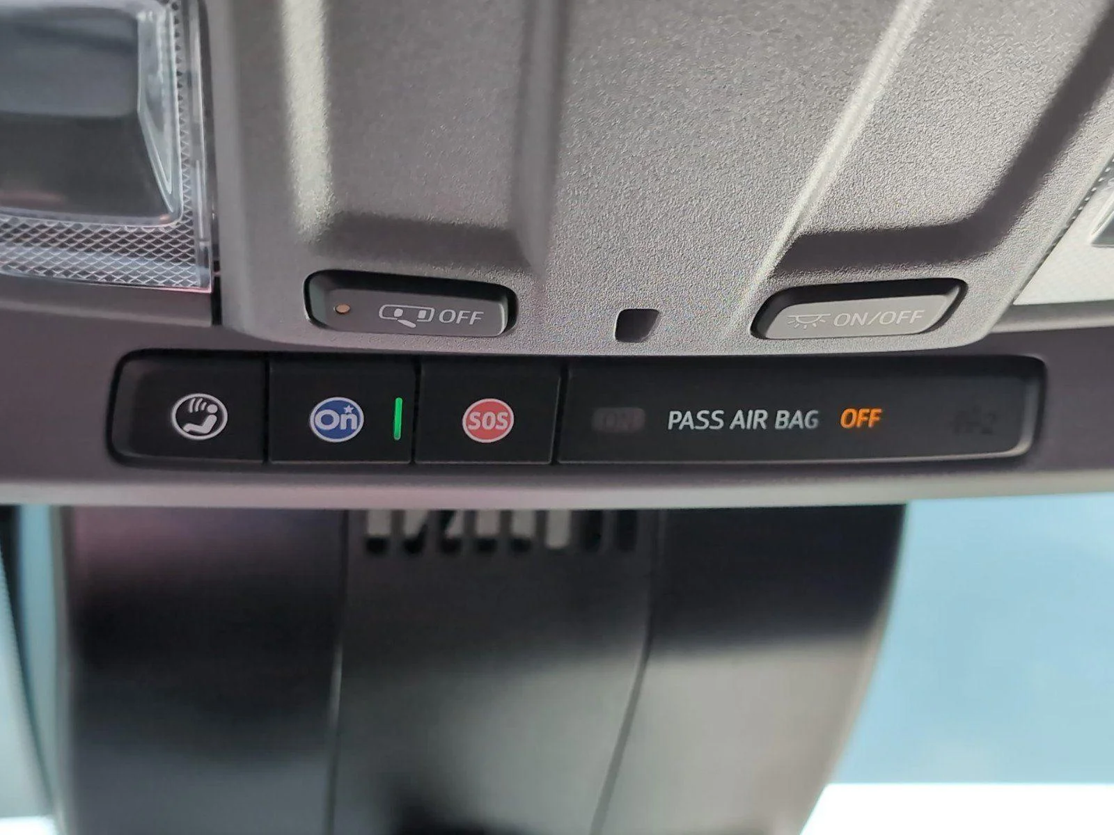 Used 2025 Summit White Chevrolet WT image 21