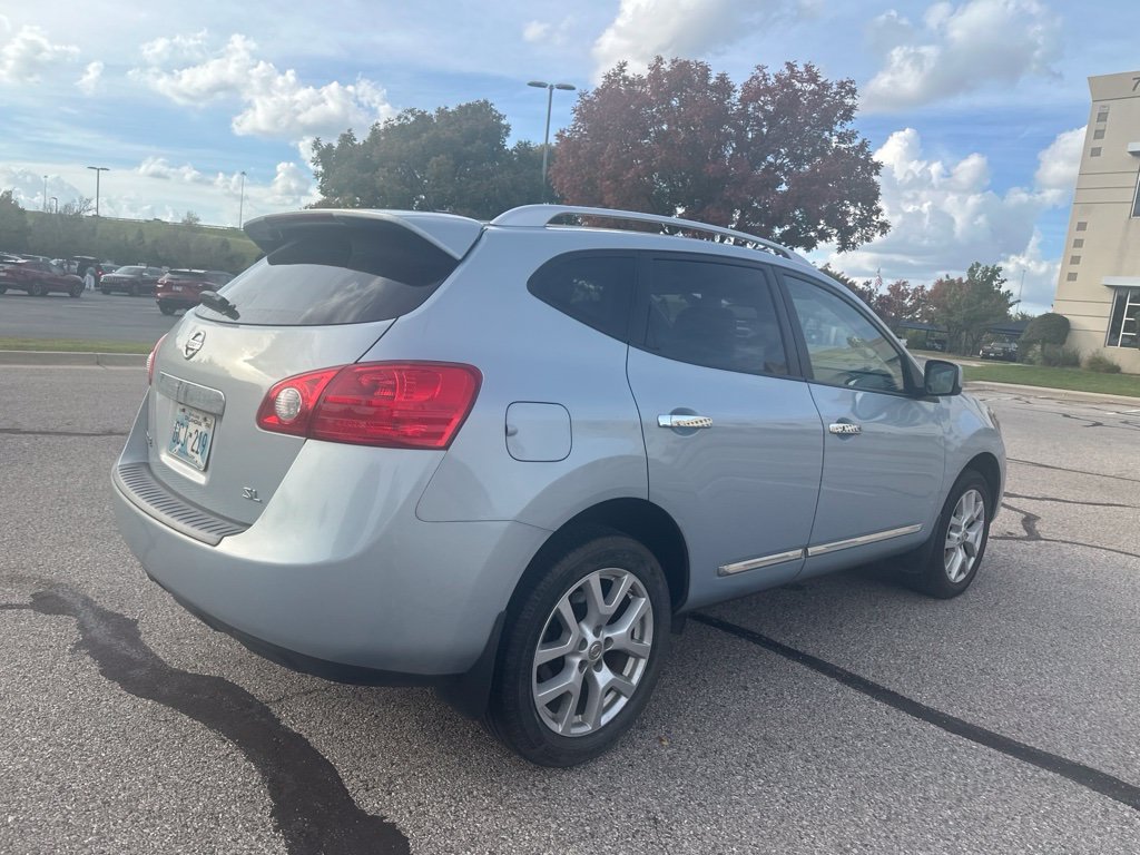 Used 2011 Blue Nissan SV image 5