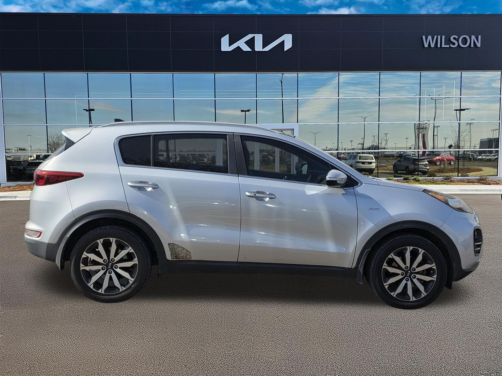 Used 2017 Kia Sportage EX with VIN KNDPNCAC7H7202881 for sale in Brandon, MS