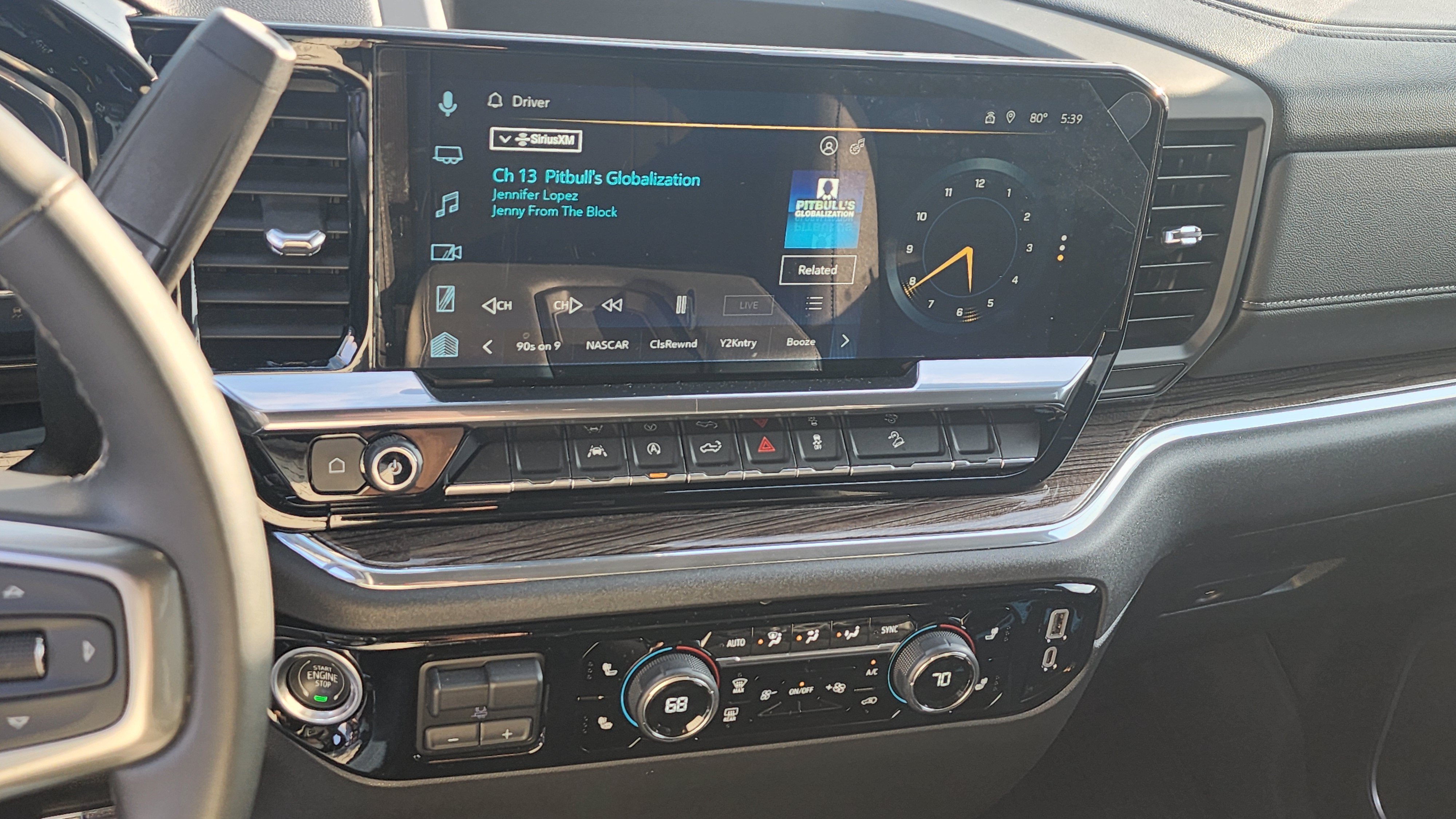 2023 Chevrolet Silverado 1500 LT - Photo 11