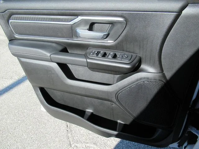 2026 RAM 1500 Big Horn/Lone Star - Photo 25