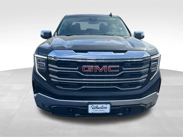 2026 GMC Sierra 1500 SLT - Photo 9