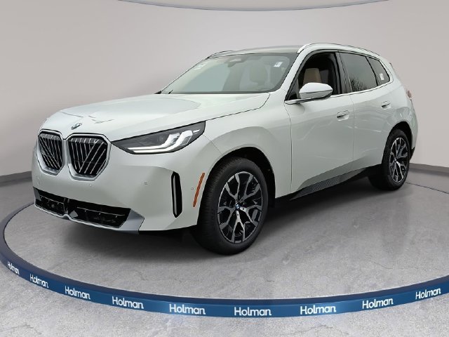 Used 2026 Mineral White Metallic BMW 30 xDrive image 1
