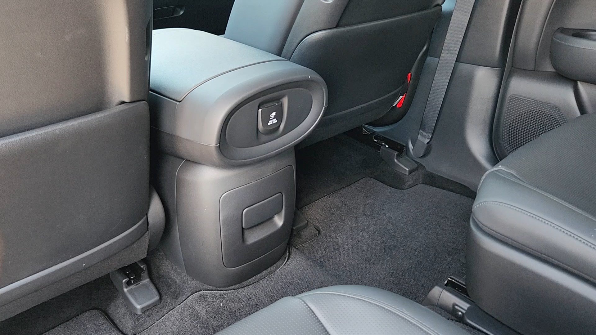 2026 Hyundai Palisade XRT Pro - Photo 17