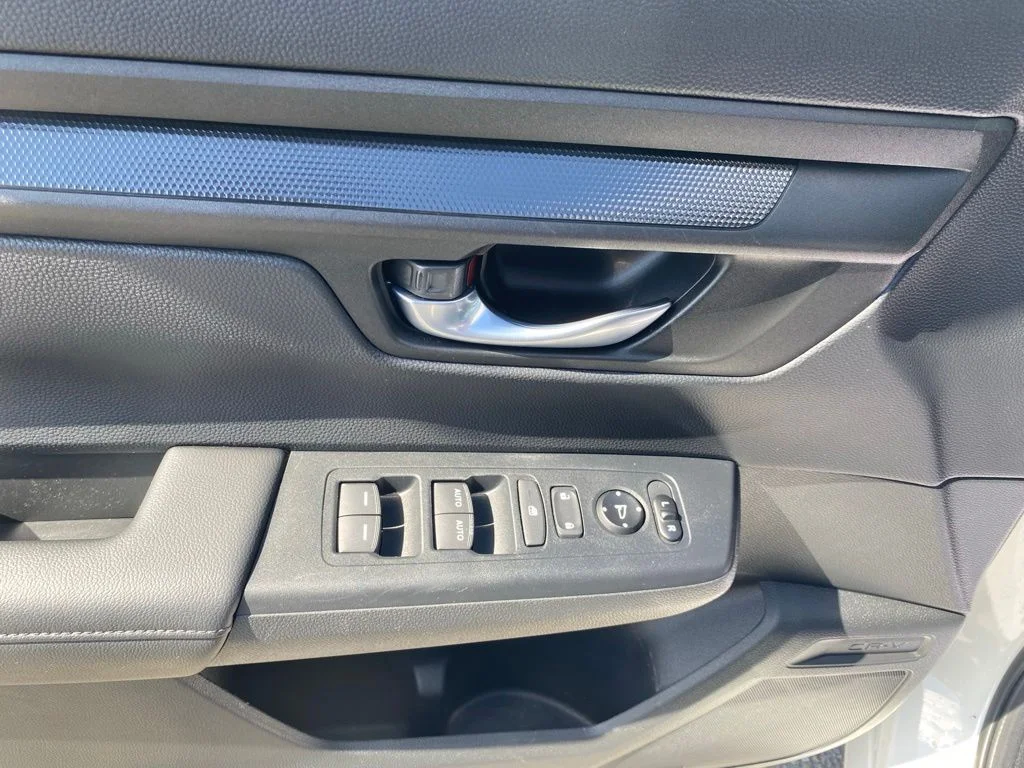 Used 2025 White Honda EX image 21
