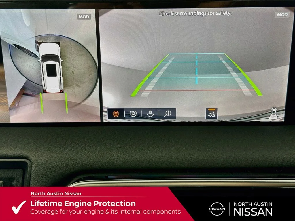 New 2026 White Nissan Platinum Reserve image 17