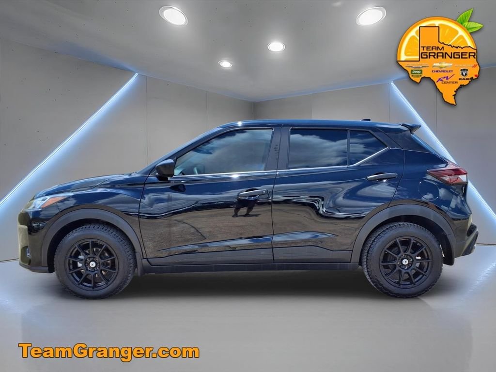 Used 2023 Black Nissan S image 6