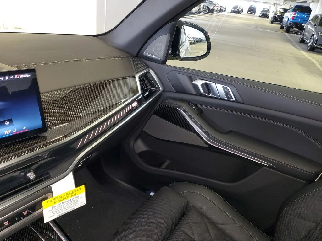 New 2026 Alpine White BMW M60i image 20
