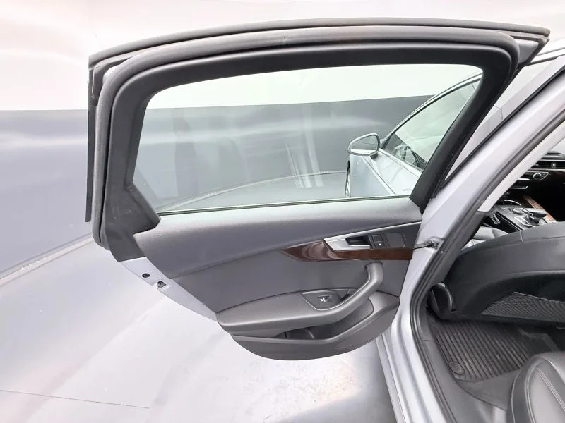 2019 Audi A4 Premium - Photo 32
