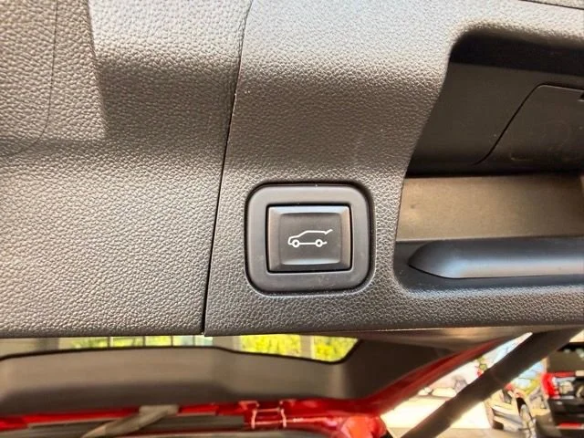 2023 GMC Acadia Denali - Photo 15